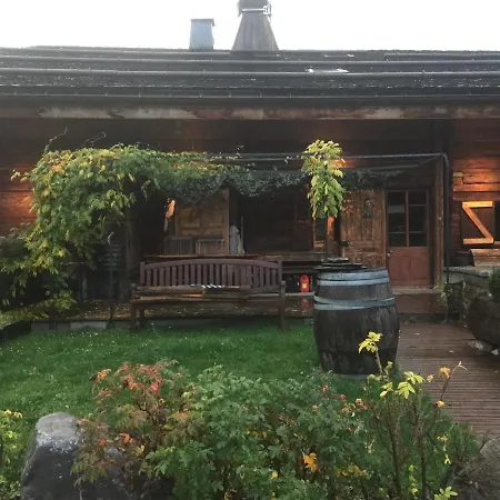 D'hotes Le Barna Bed & Breakfast 3*
