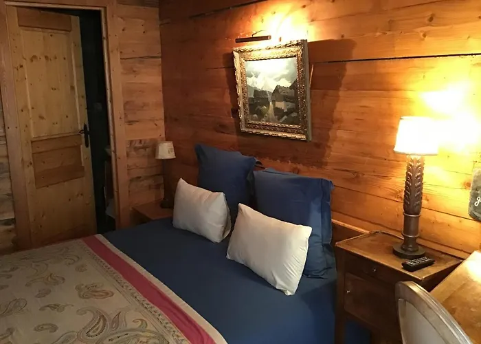 D'hotes Le Barna 3* 라클루자