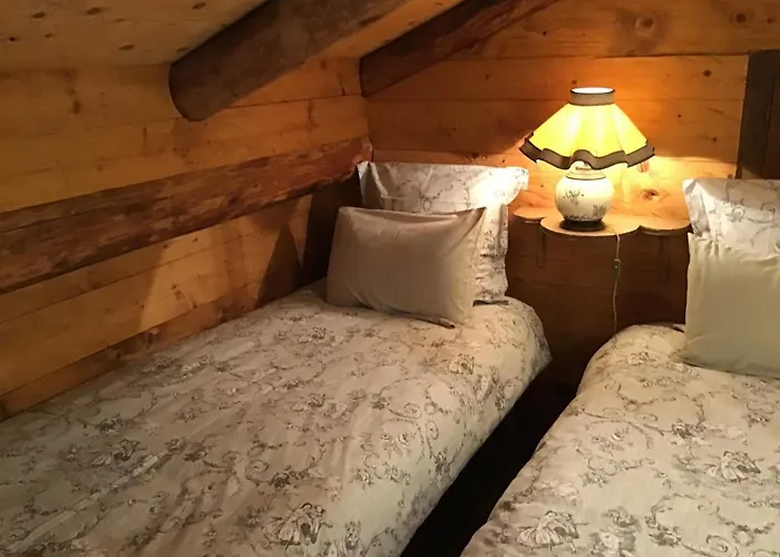 D'hotes Le Barna 3* 라클루자